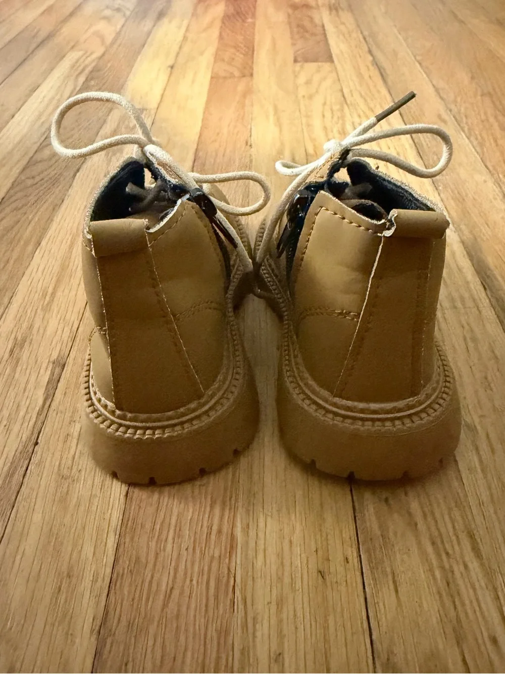 Queens size 6 toddler work boots